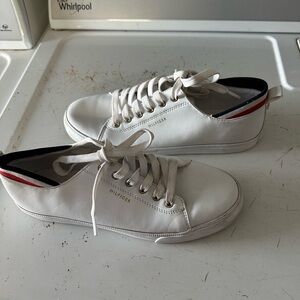 Tommy Hilfiger White Casual Sneakers